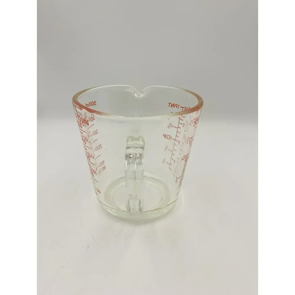 VTG Pyrex 532 Measuring Cup 1 Quart 4 Cup 32 oz Red Letter D-Handle Metric USA